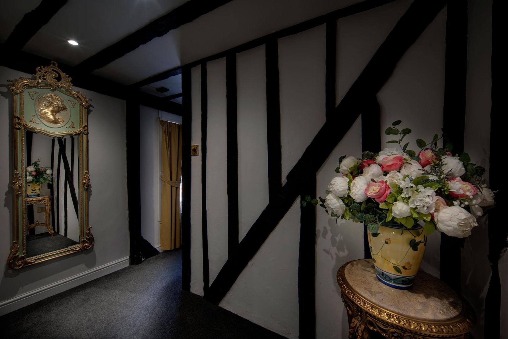 ホテル Stone Court House メードストン エクステリア 写真